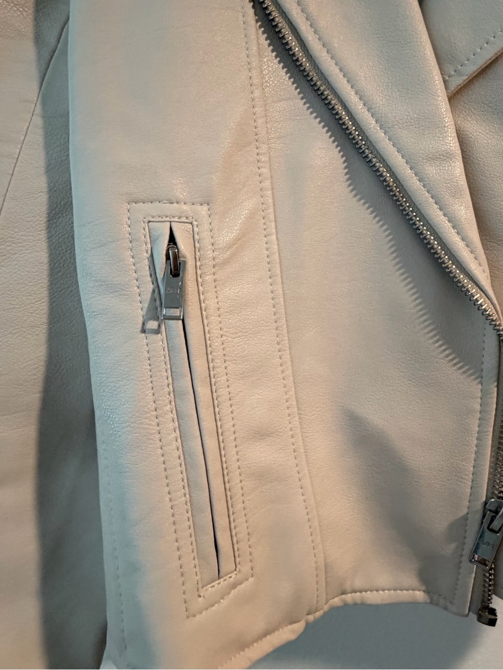NWOT Abercrombie & Fitch Cream Moto Jacket - Women's - Picture 3 of 6